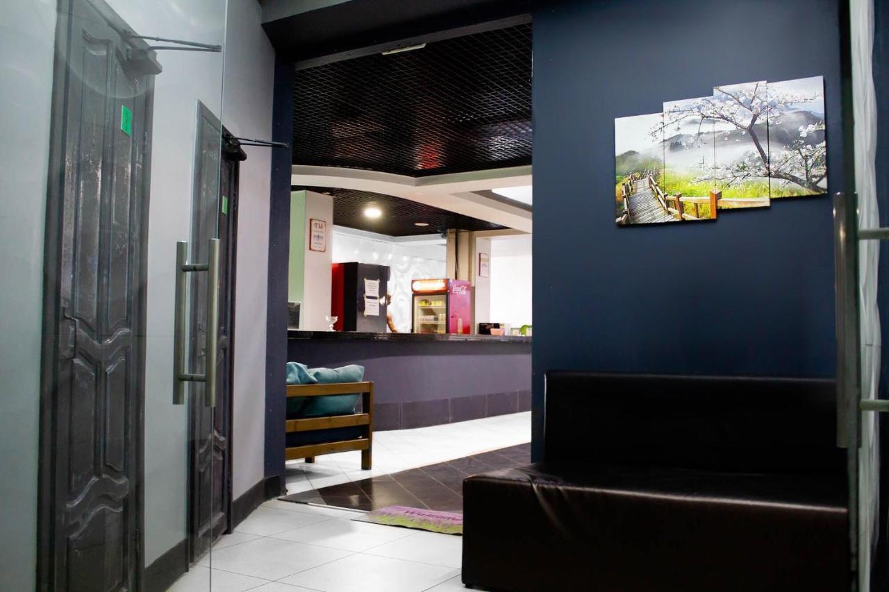 אודסה Hotel Zipper House מראה חיצוני תמונה