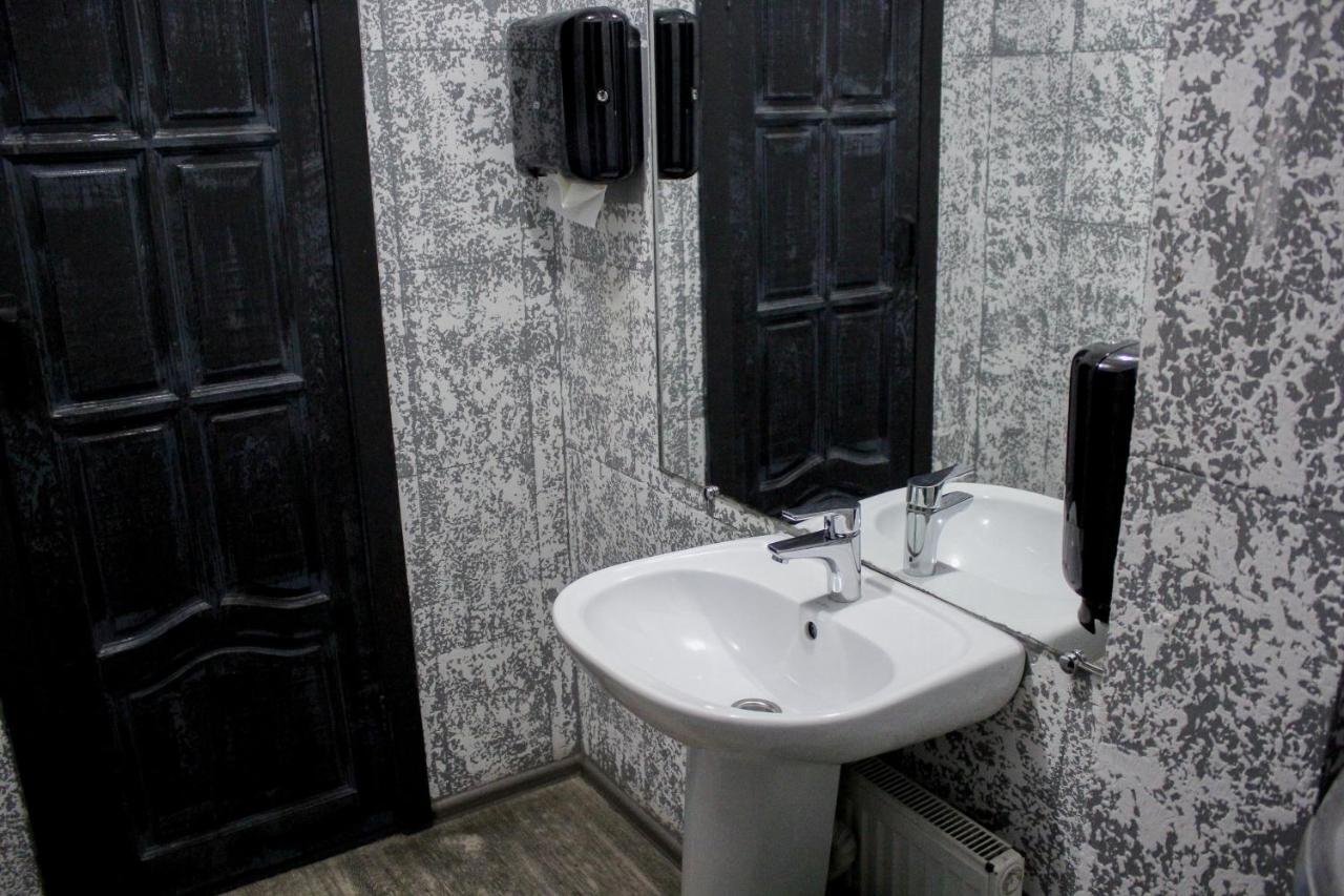 אודסה Hotel Zipper House מראה חיצוני תמונה